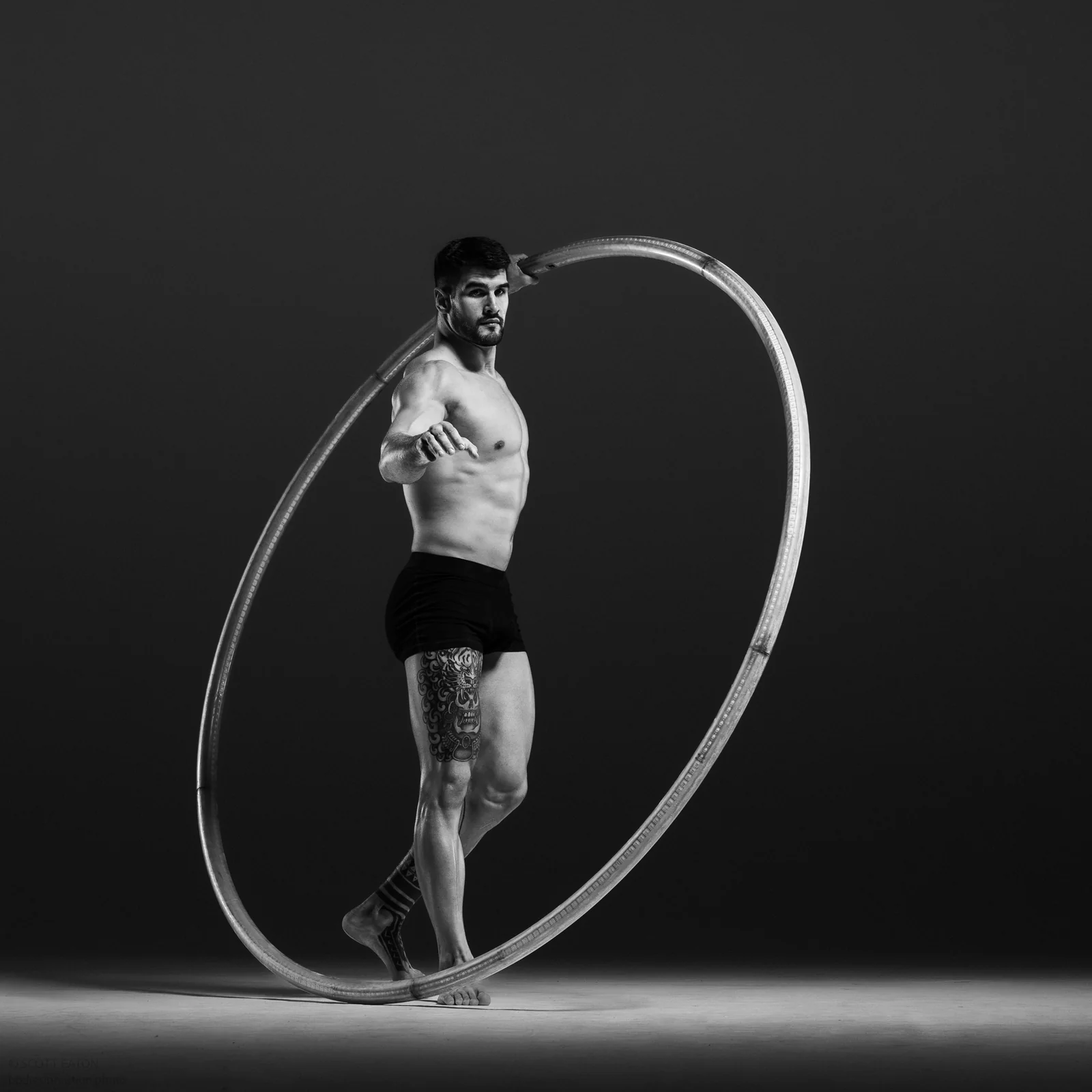 Professional Acrobats in Chicago for Corporate Events