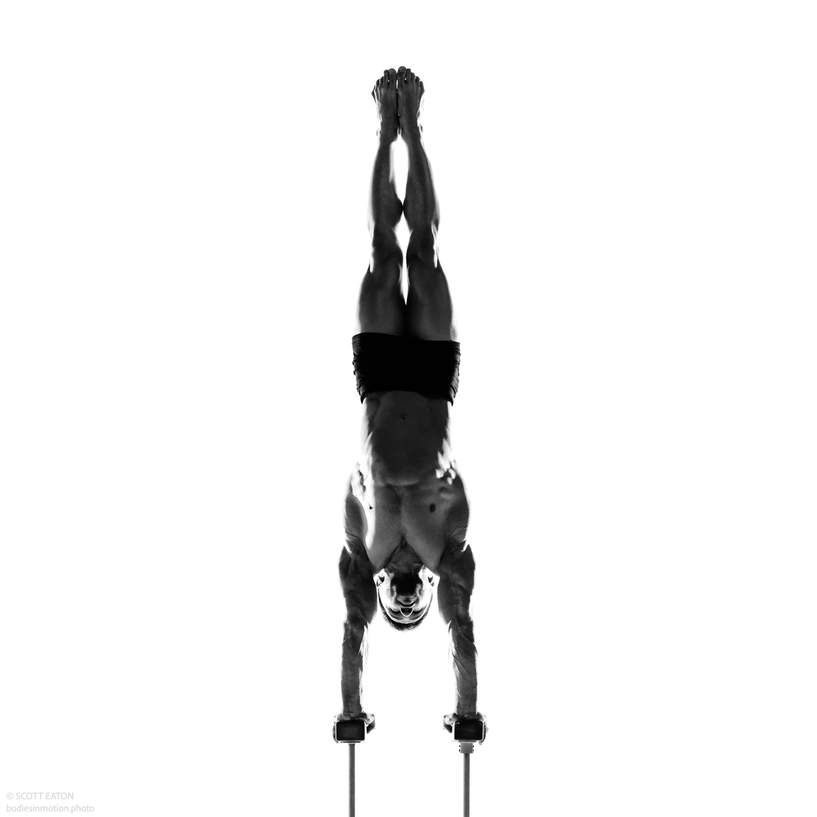 Professional Acrobats in Dallas for Events and Shows