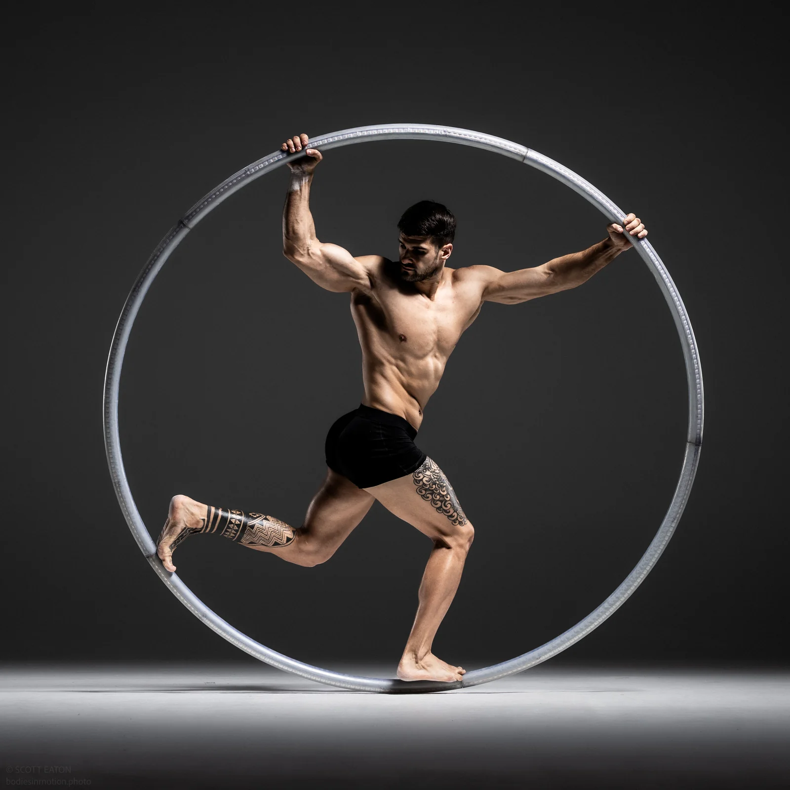 Professional Acrobats in Dallas for Events and Shows