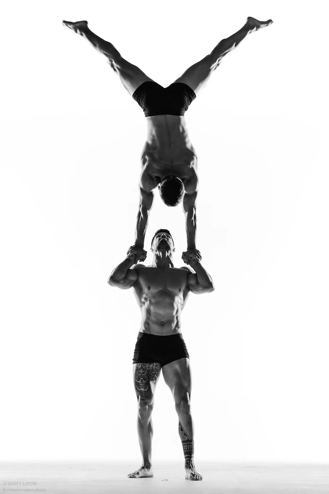 Acrobats Leeds | Professional Circus Performers for Events