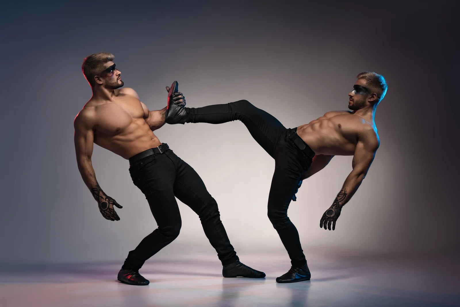 Hire Professional Acrobats for Events and Corporate Entertainment