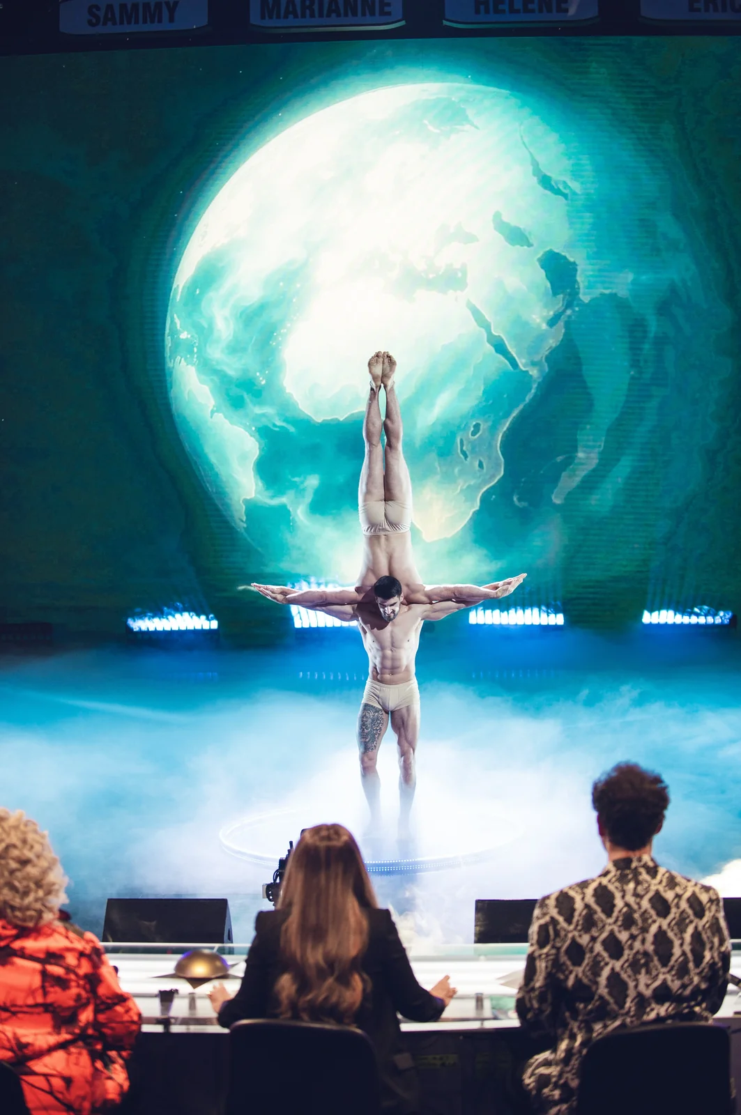 Hire Professional Performers for Events, Corporate Shows and Productions